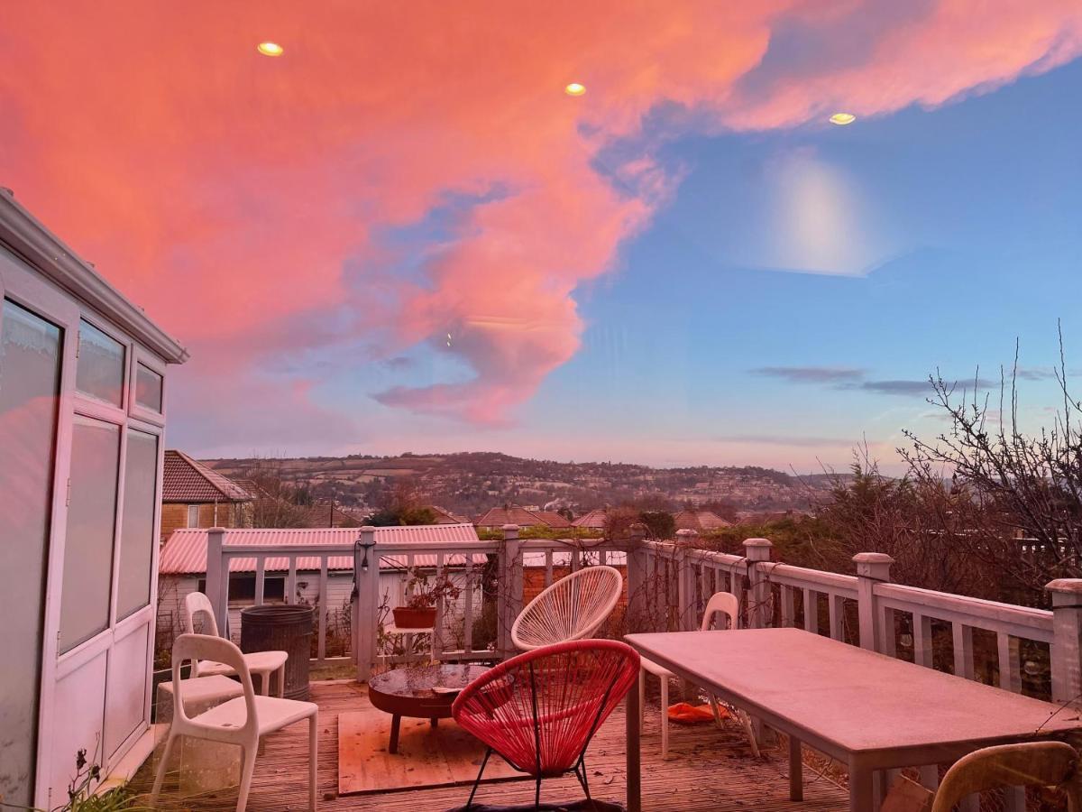 Artist'S Home With Views Over Bath Exterior photo